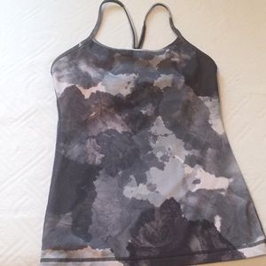 Lulu lemon sports camisole top EUC